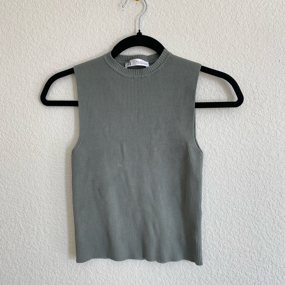 Zara Ribbed Sweater Tank Top Sage Green Grey Size Medium Layering Casual Spring